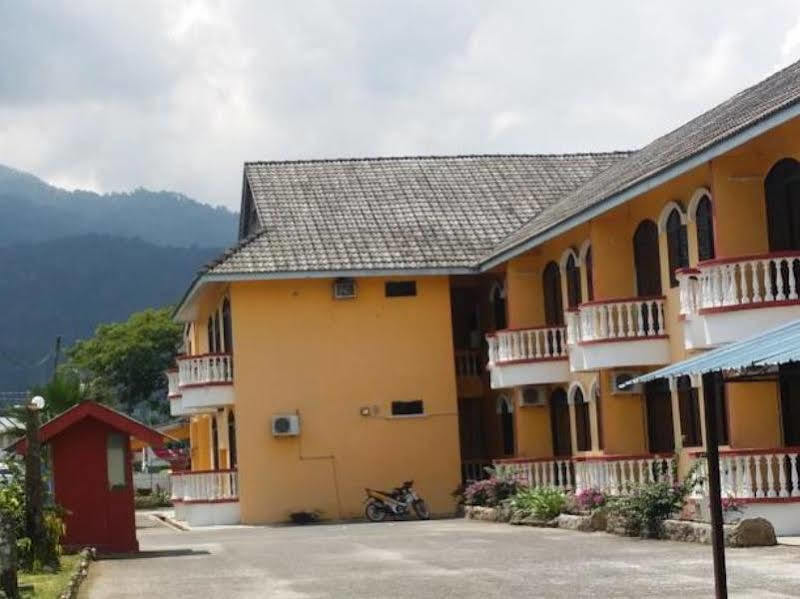 Hji Residensi Otel Kuah Dış mekan fotoğraf
