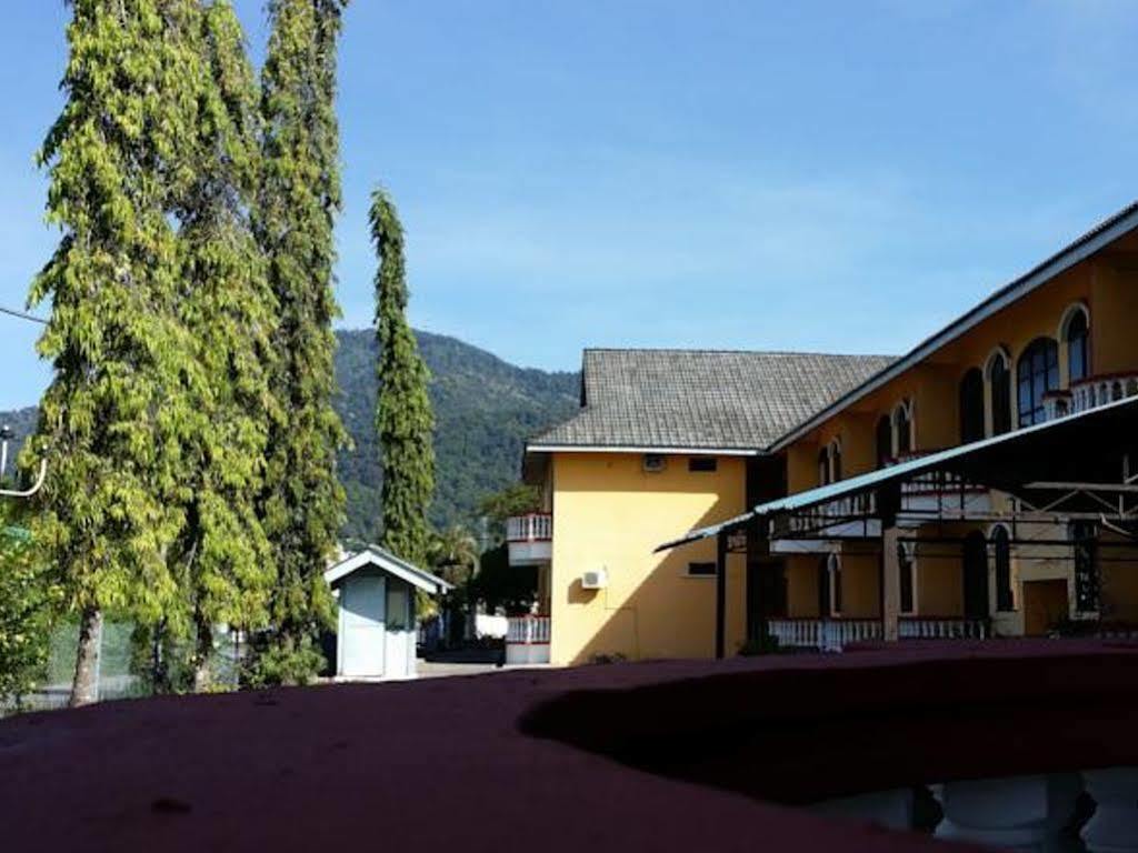 Hji Residensi Otel Kuah Dış mekan fotoğraf